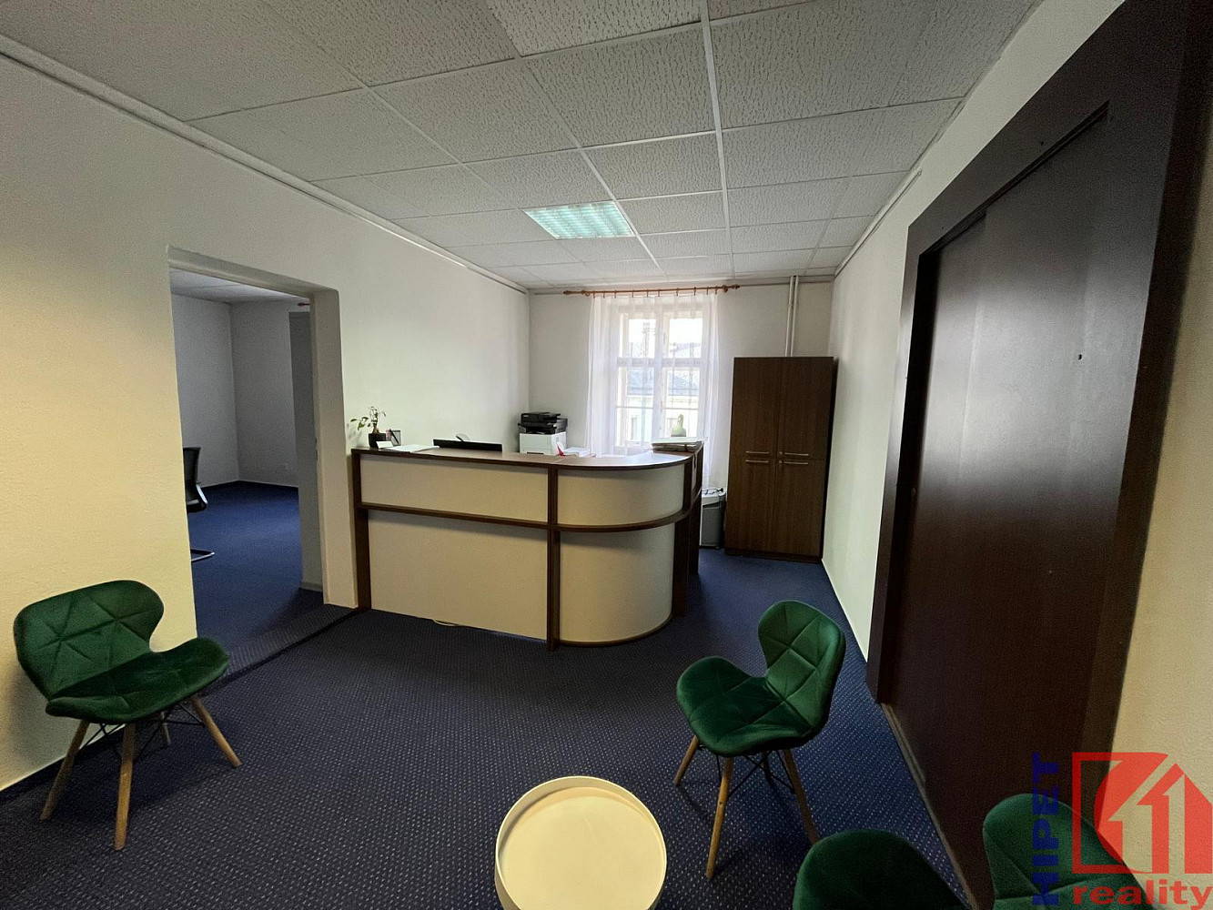 Pronájem kanceláře 45 m² – fotografie 2