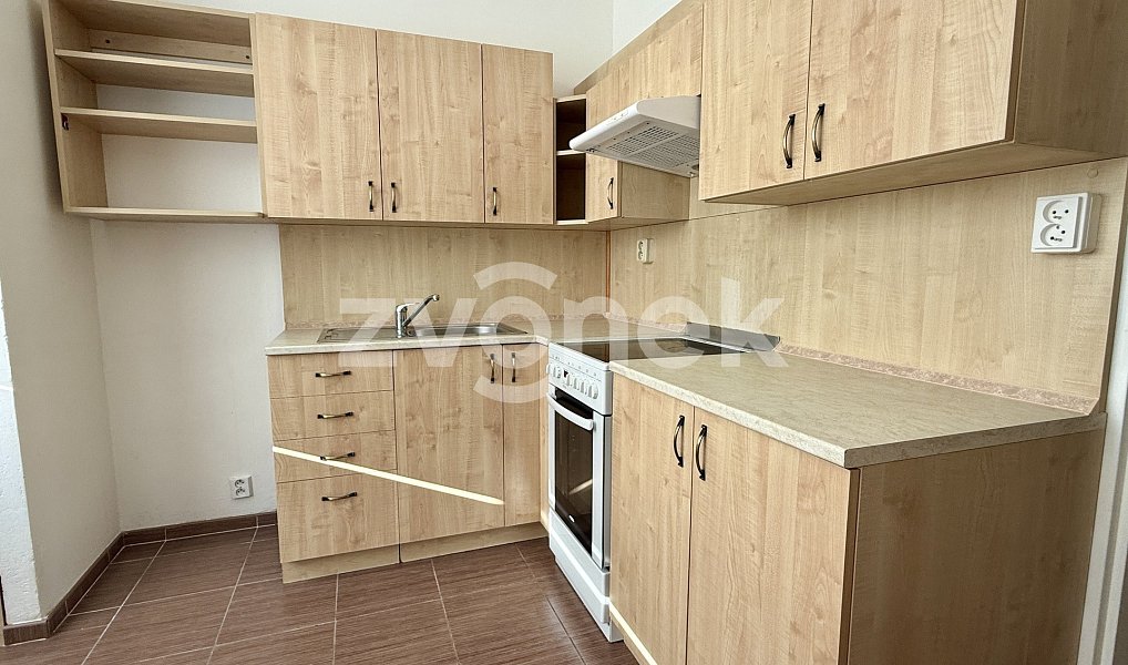 Pronájem bytu 3+1 68 m², Zlín – náhled fotky 10