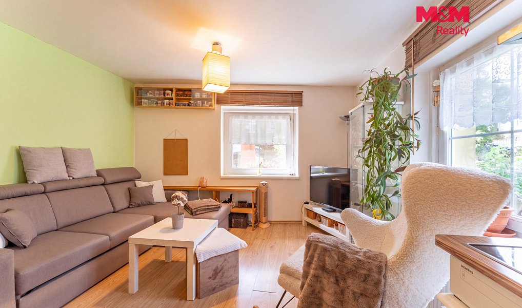 Prodej domu 72 m² s pozemkem 371 m², Vodochody – náhled fotky 2