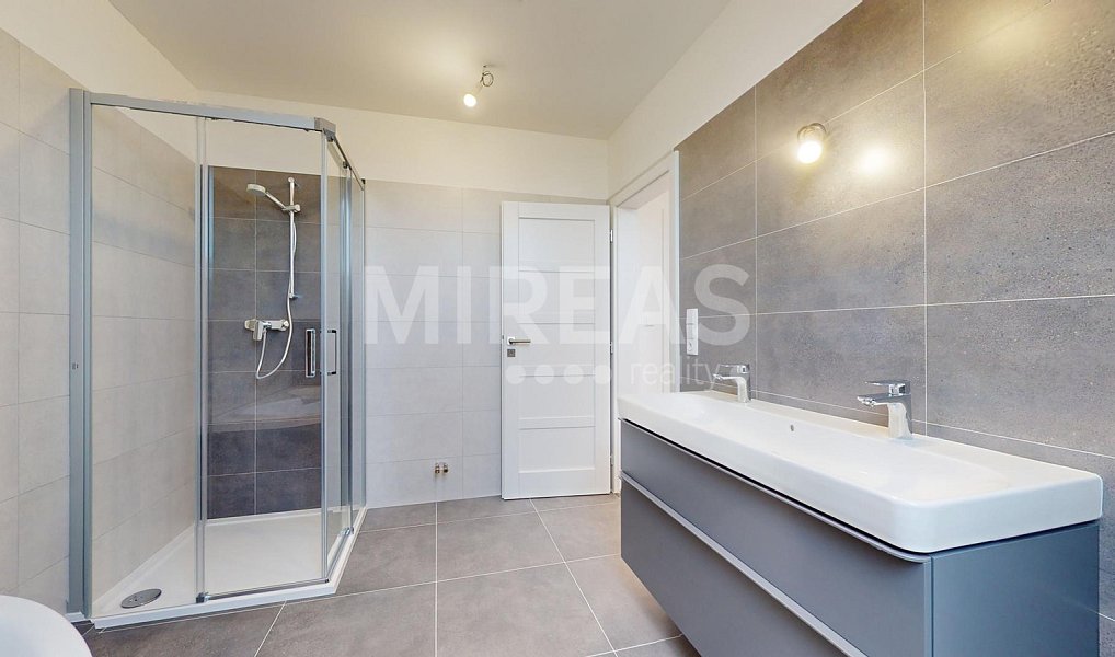 Prodej domu 133 m² s pozemkem 440 m², Dvory – náhled fotky 29