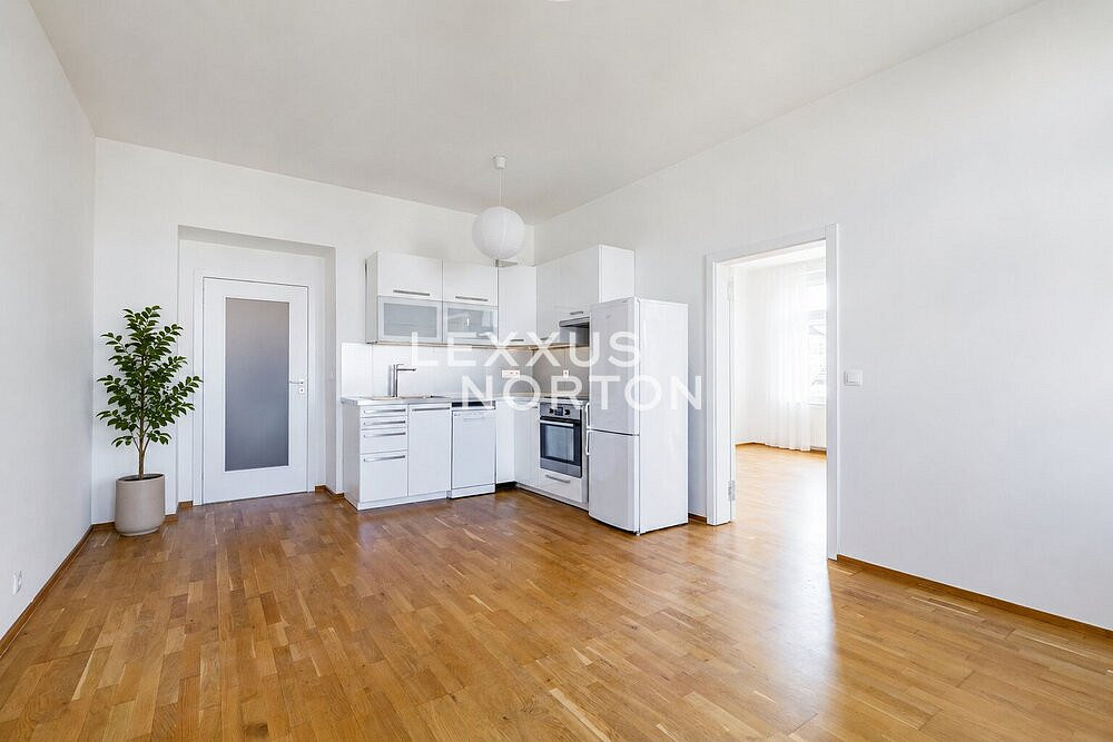 Pronájem bytu 2+kk 61 m²