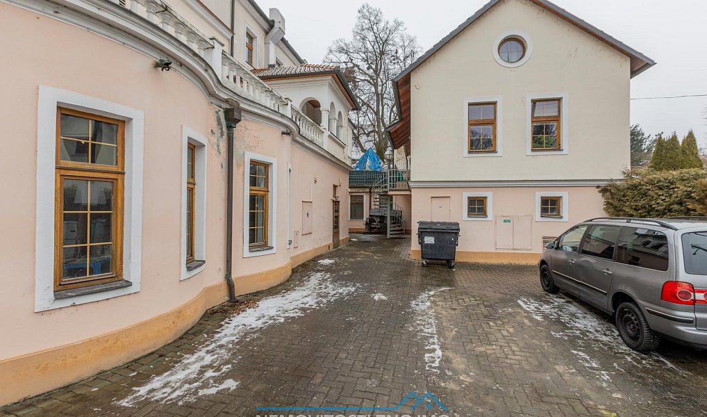 Prodej ubytovacího objektu 911 m², Vranov nad Dyjí – náhled fotky 31