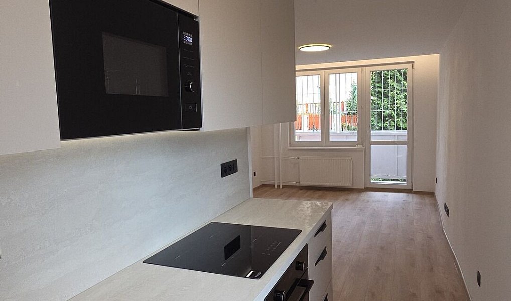 Pronájem bytu 2+1 46 m², Most – náhled fotky 2