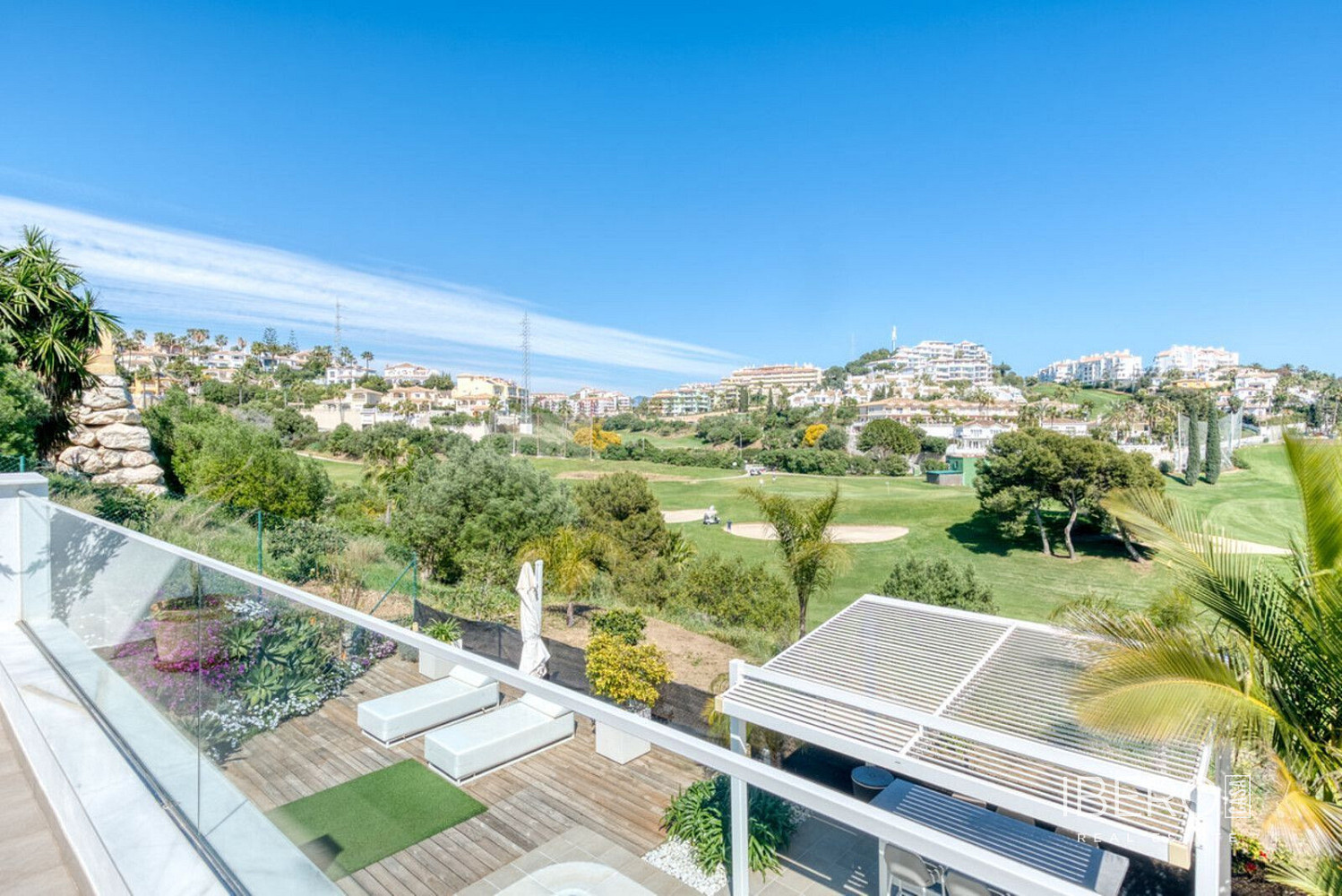 Casa 4+kk – Mijas, Riviera del Sol - Fase VIII, Urbanización Sitio de Calahonda - Vista 3
