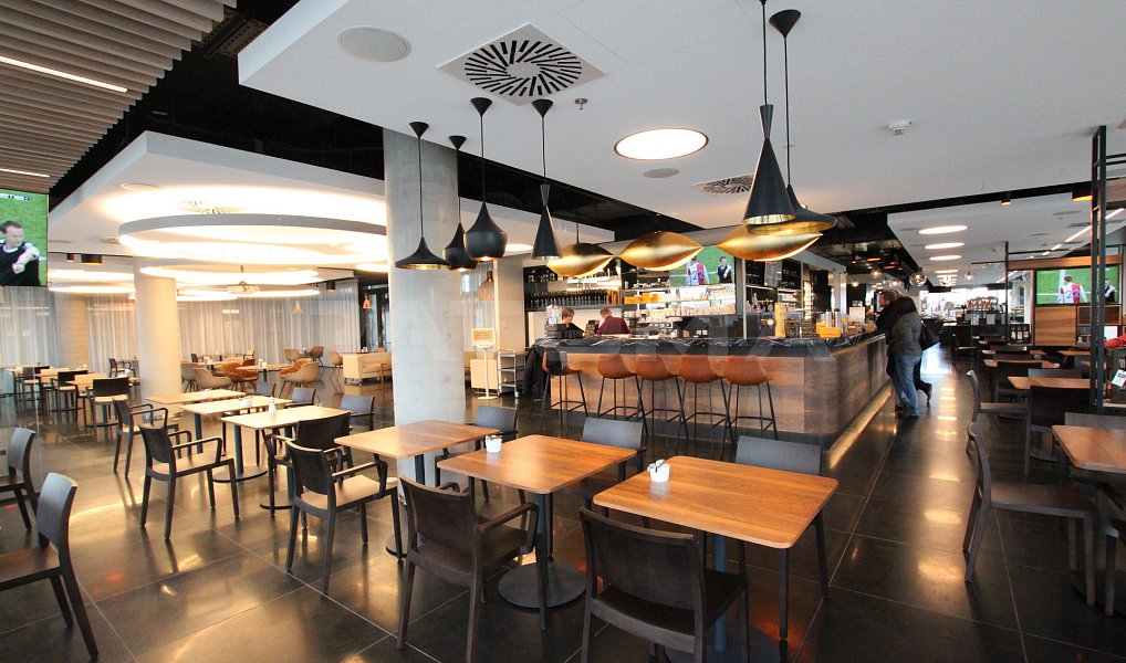 Pronájem kanceláře 460 m², Praha – náhled fotky 9