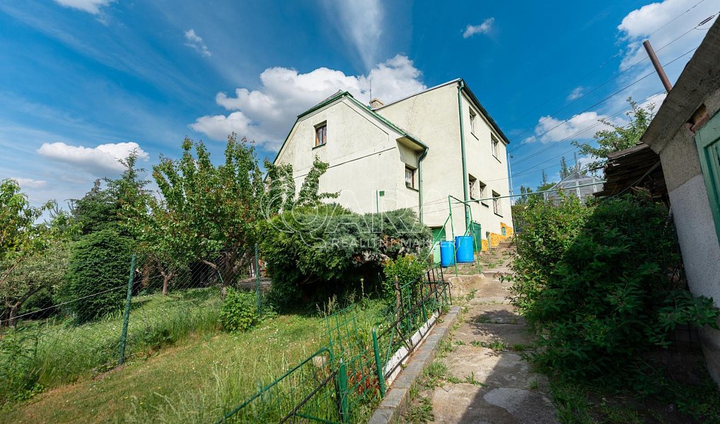 Prodej domu 238 m² s pozemkem 791 m², Praha – náhled fotky 2
