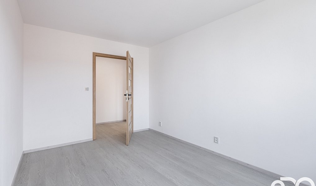 Prodej bytu 4+kk 90 m², Kladno – náhled fotky 13