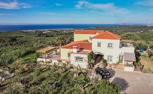 Prodej domu 381 m² s pozemkem 2 200 m², Polemarchi, Řecko