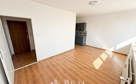 Pronájem bytu 1+kk 25 m², Kundratická, Chomutov