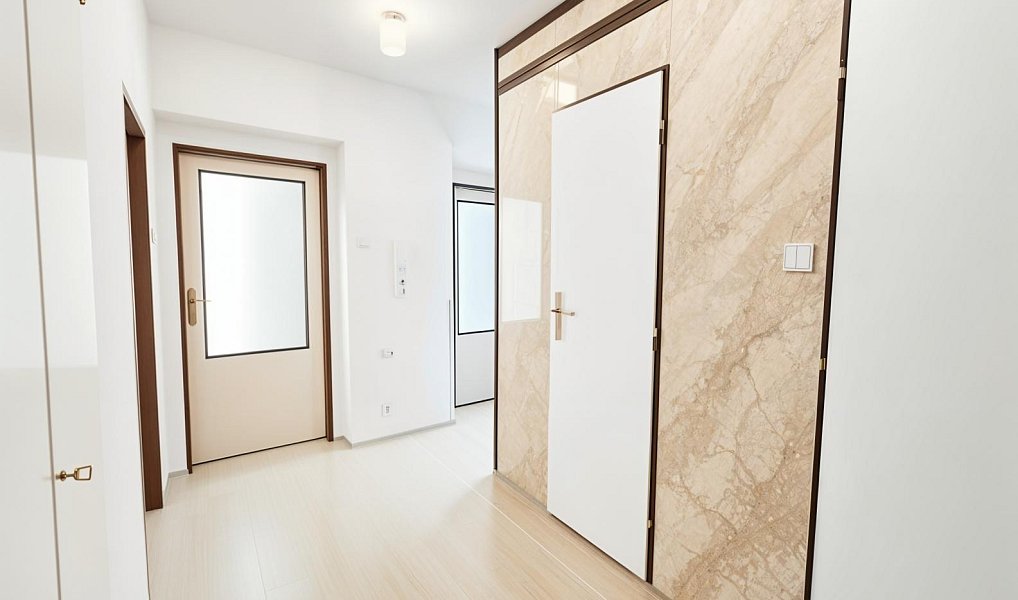 Prodej bytu 3+1 75 m², Praha – náhled fotky 16