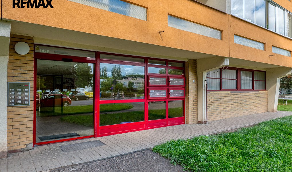 Prodej bytu 1+kk 37 m², Hradec Králové – náhled fotky 11
