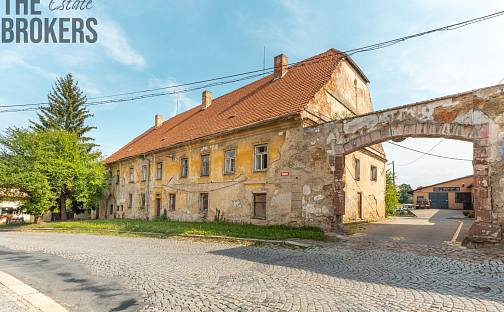 Prodej domu 579 m² s pozemkem 579 m², Českobrodská, Kostelec nad Černými lesy, okres Praha-východ