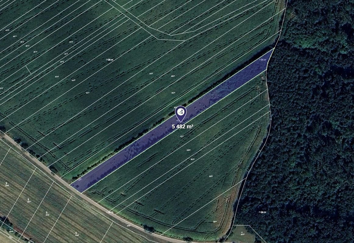 Prodej pole 5 482 m²