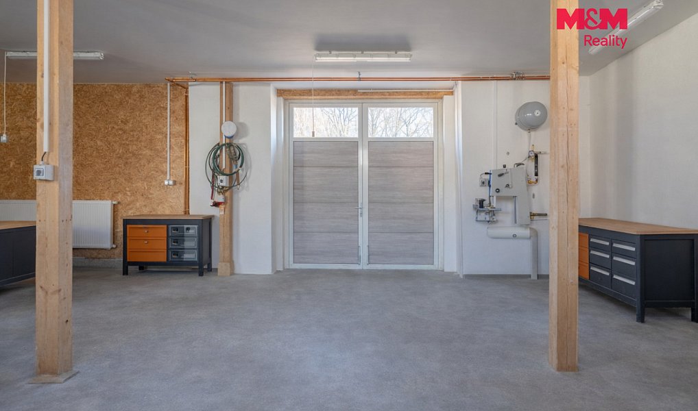 Prodej domu 429 m² s pozemkem 6 550 m², Jílovice – náhled fotky 28