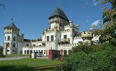Dražba ubytovacího objektu 2 500 m², Suchohrdelská, Znojmo