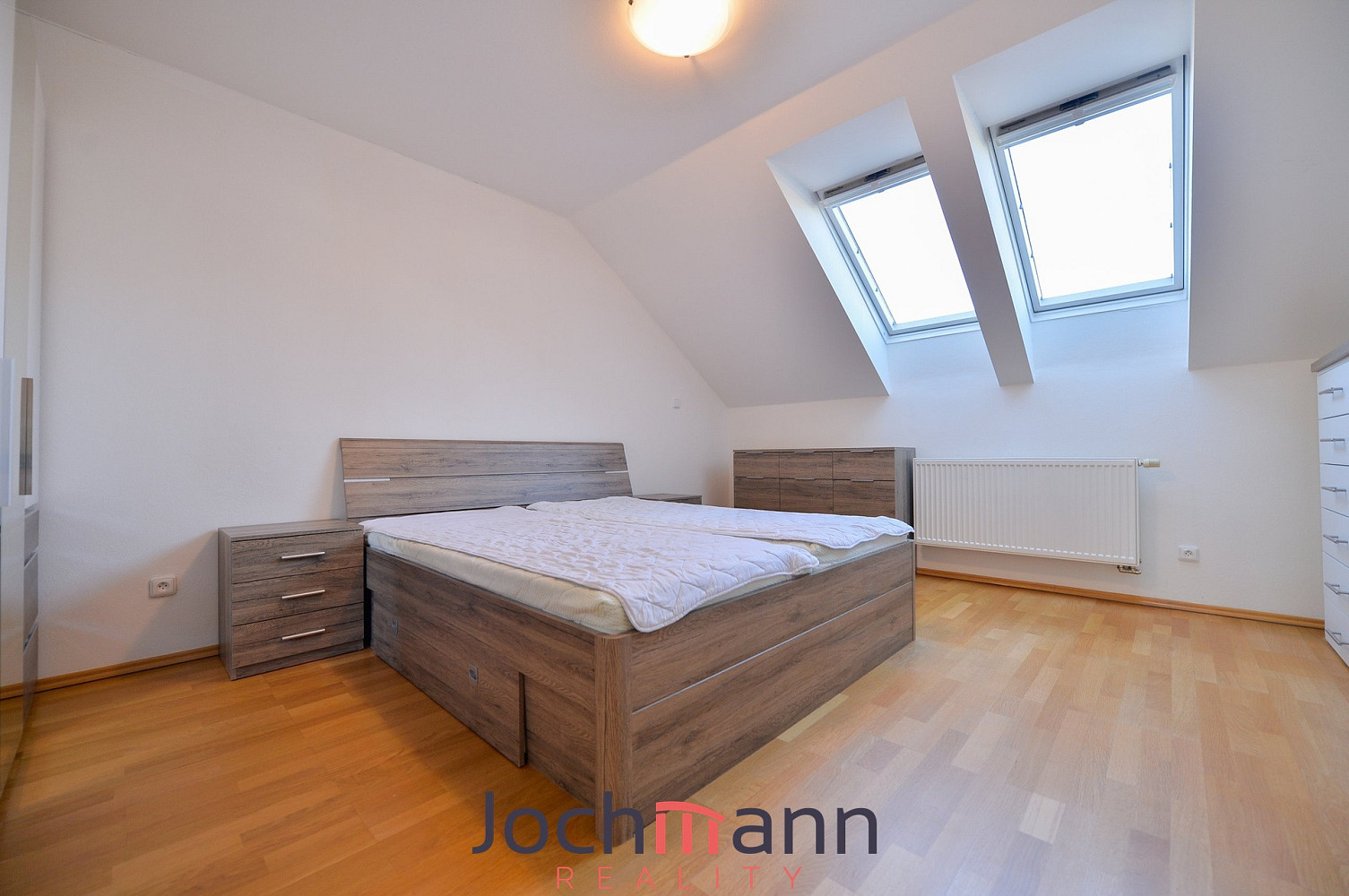 Pronájem bytu 2+kk 62 m² – fotografie 3