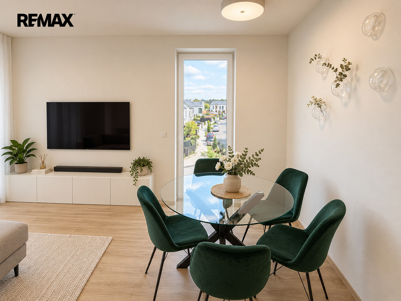 Pronájem bytu 3+kk 65 m² – fotografie 4