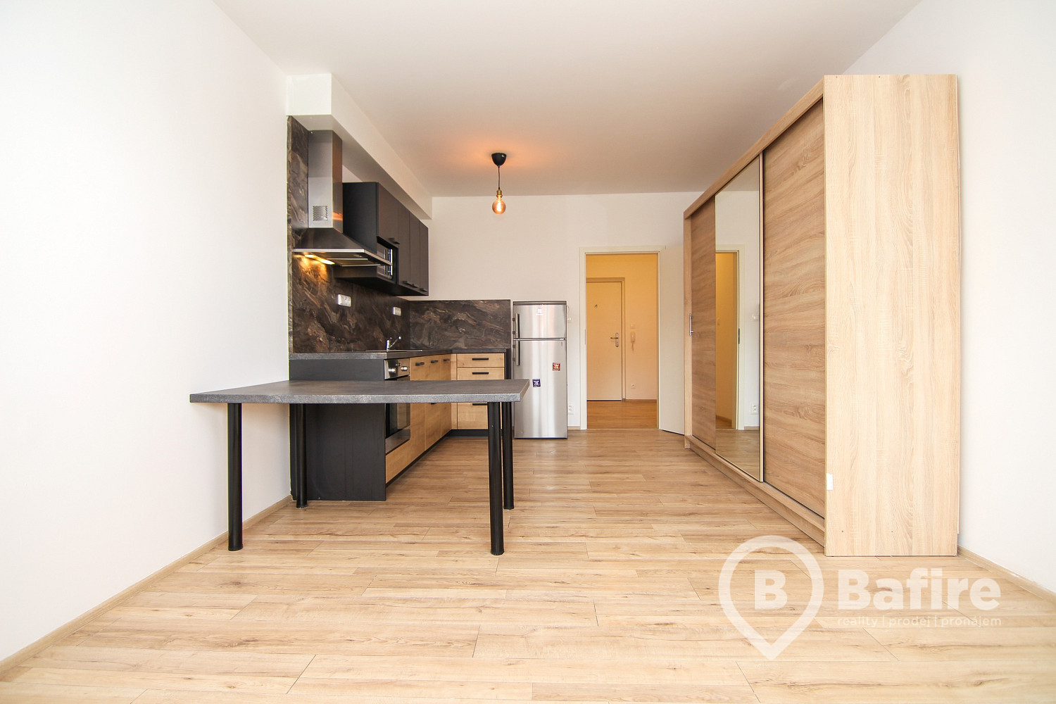 Pronájem bytu 1+kk 33 m²