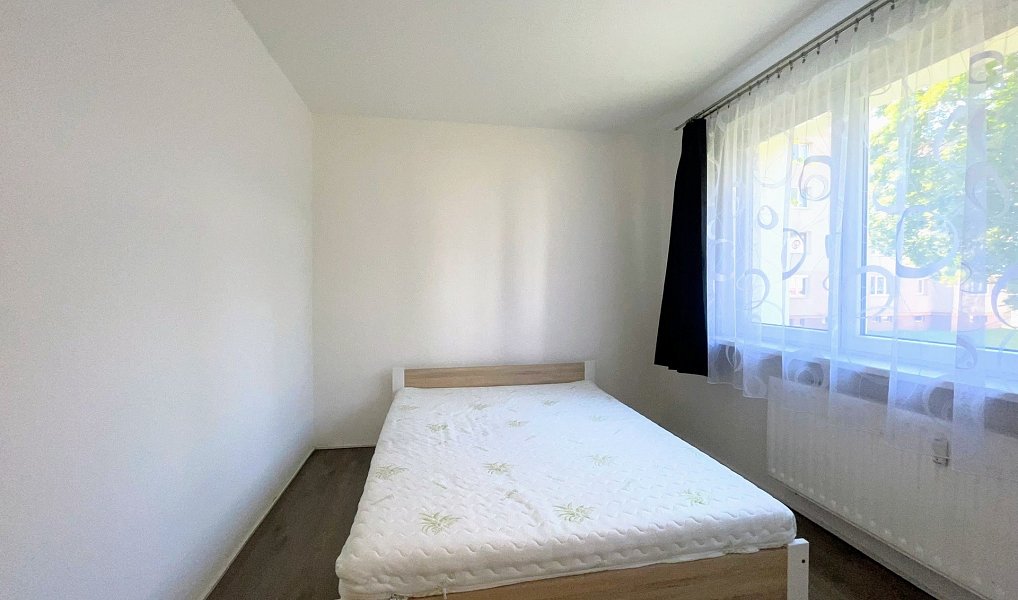 Pronájem bytu 2+kk 43 m², Cvikov – náhled fotky 9
