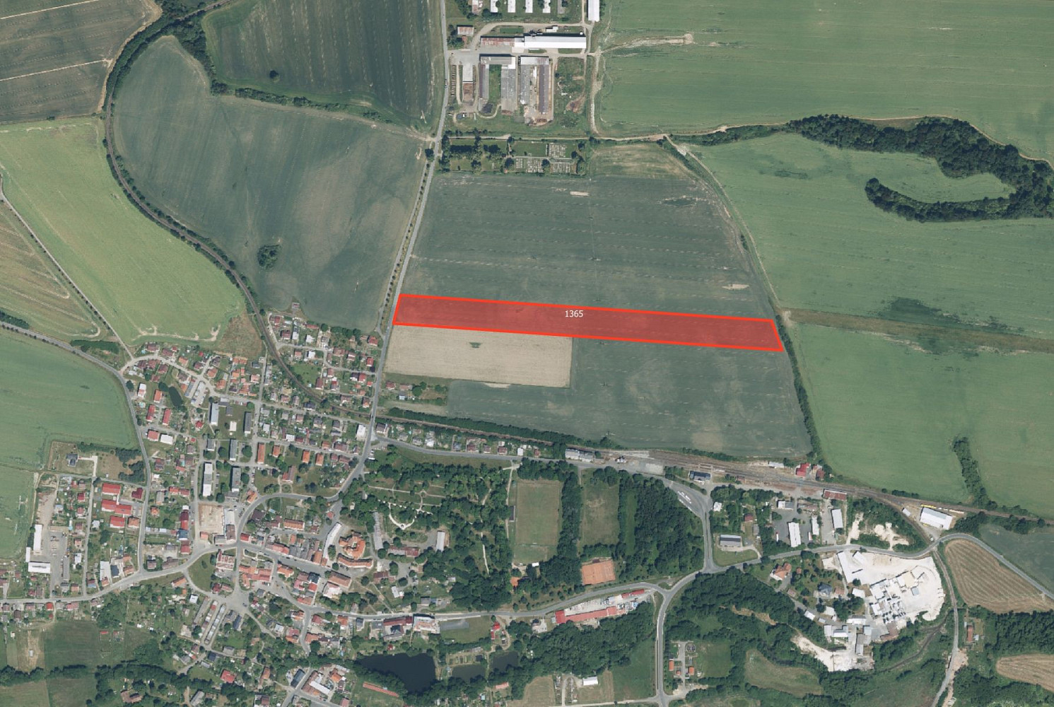 Prodej pole 34 919 m²