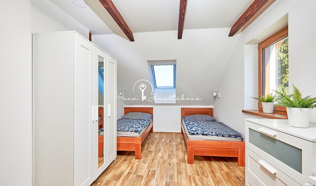 Prodej chaty/chalupy 133 m² s pozemkem 394 m², Černá v Pošumaví – náhled fotky 13