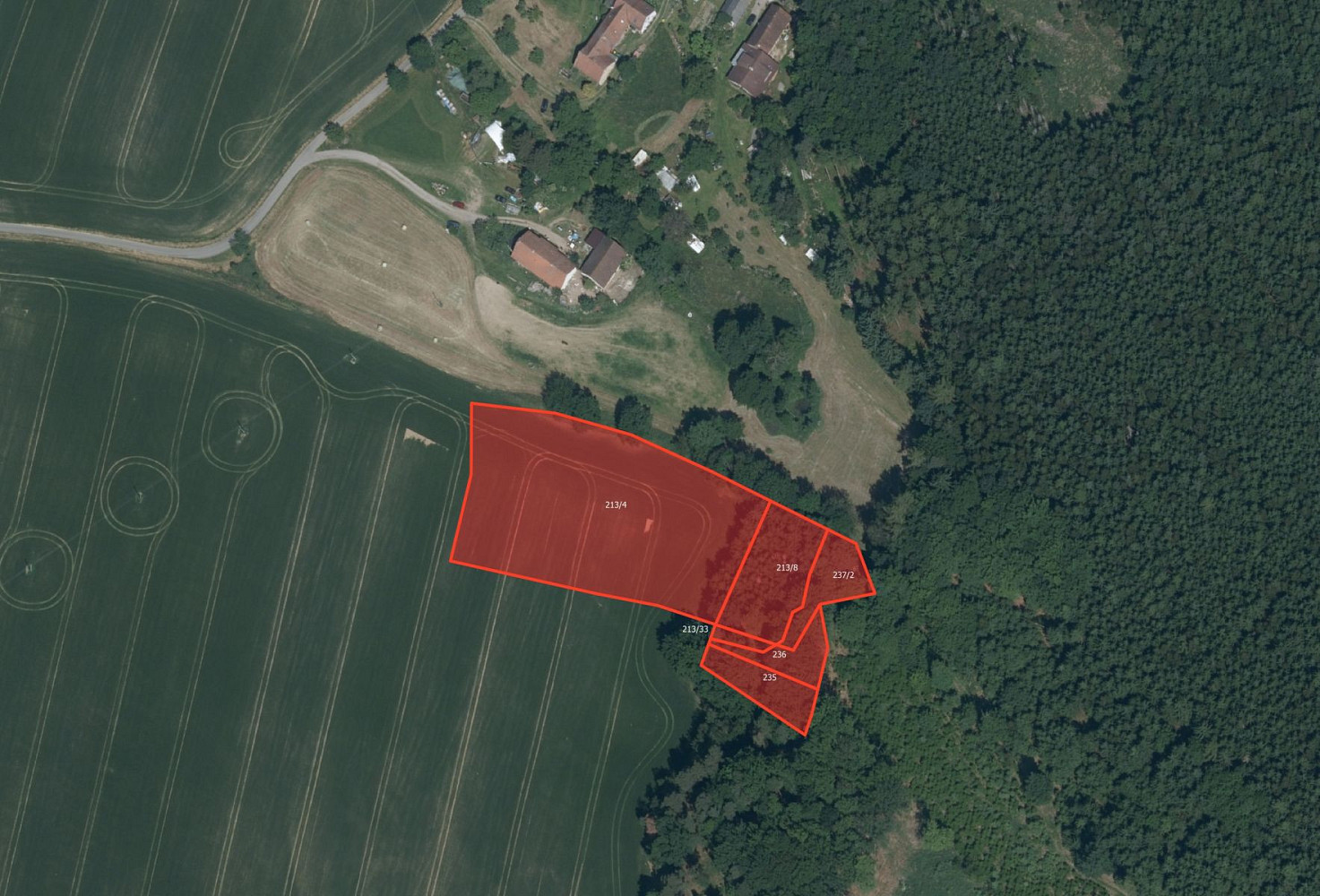 Prodej pole 7 748 m²