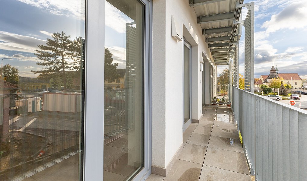 Pronájem bytu 2+kk 84 m², Staré Město – náhled fotky 11