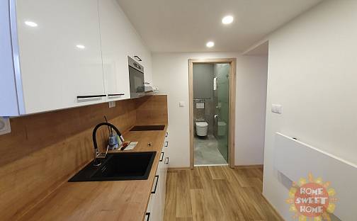 Pronájem bytu 1+1 32 m², Ostrovského, Praha 5 - Smíchov