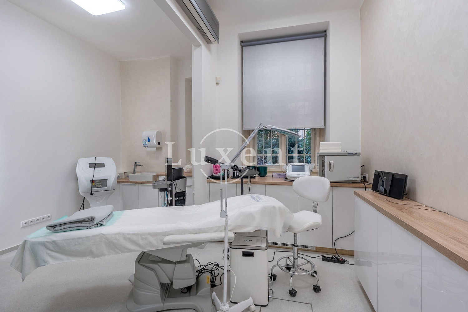 Pronájem komerčního objektu (jiného typu) 34 m² – fotografie 5
