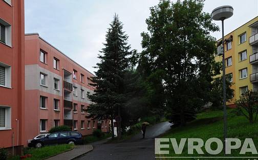 Prodej bytu 3+1 66 m², Spojová, Jílové - Kamenná, okres Děčín
