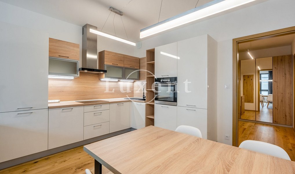 Pronájem bytu 2+kk 61 m², Praha – náhled fotky 5