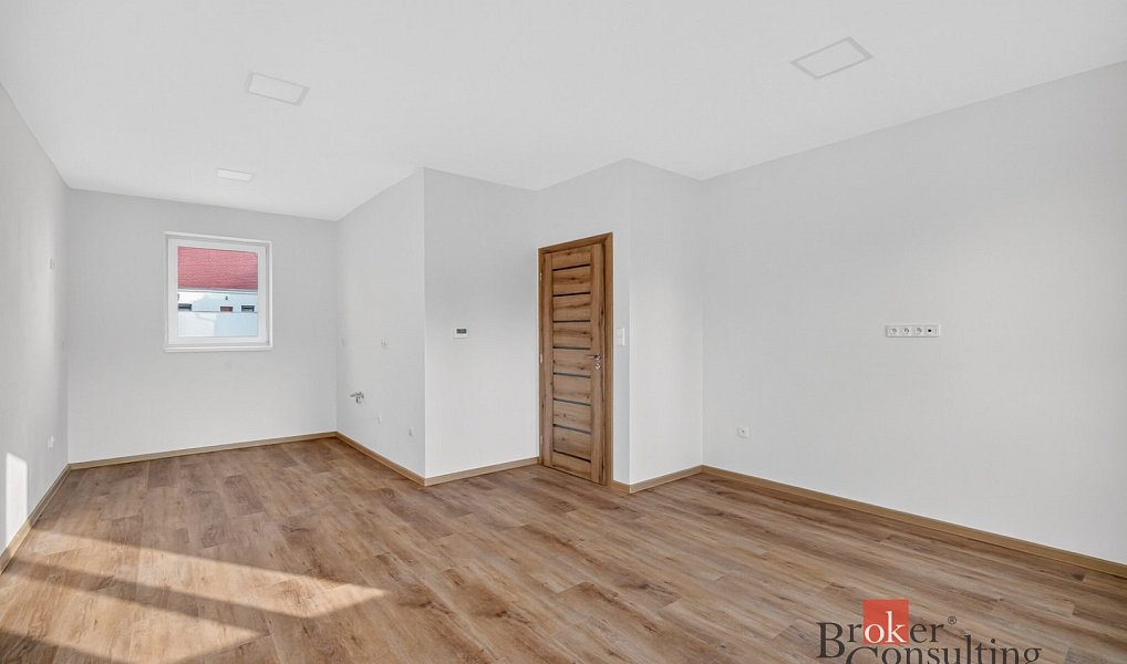 Prodej bytu 2+kk 56 m², Valtice – náhled fotky 4