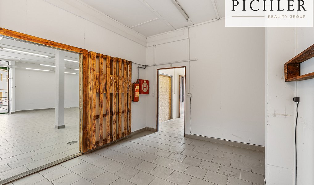 Prodej obchodních prostor 135 m², Nové Strašecí – náhled fotky 13