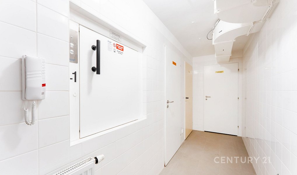 Prodej ubytovacího objektu 578 m², Jáchymov – náhled fotky 48