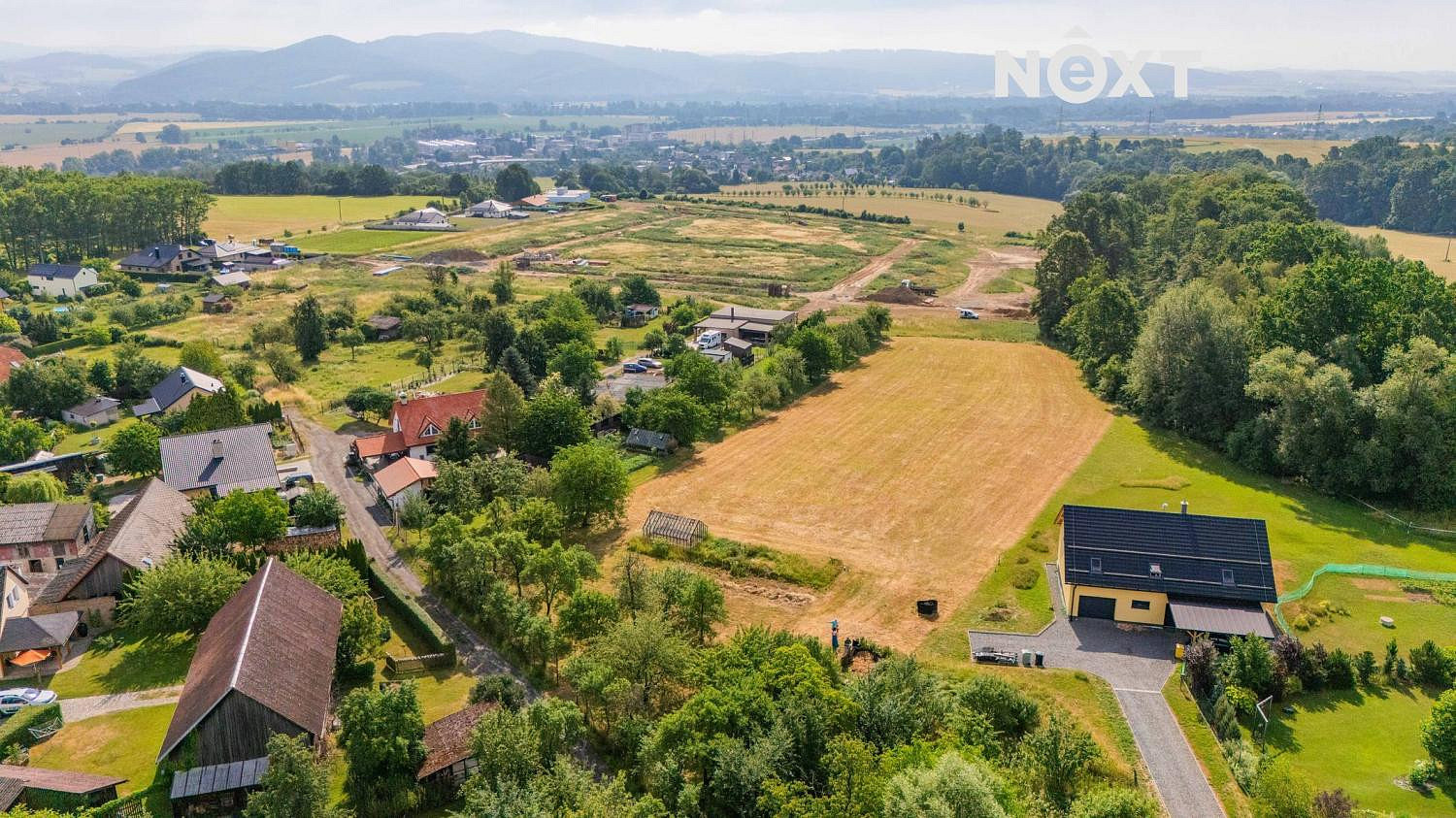 Prodej stavebního pozemku 7 396 m² – fotografie 2