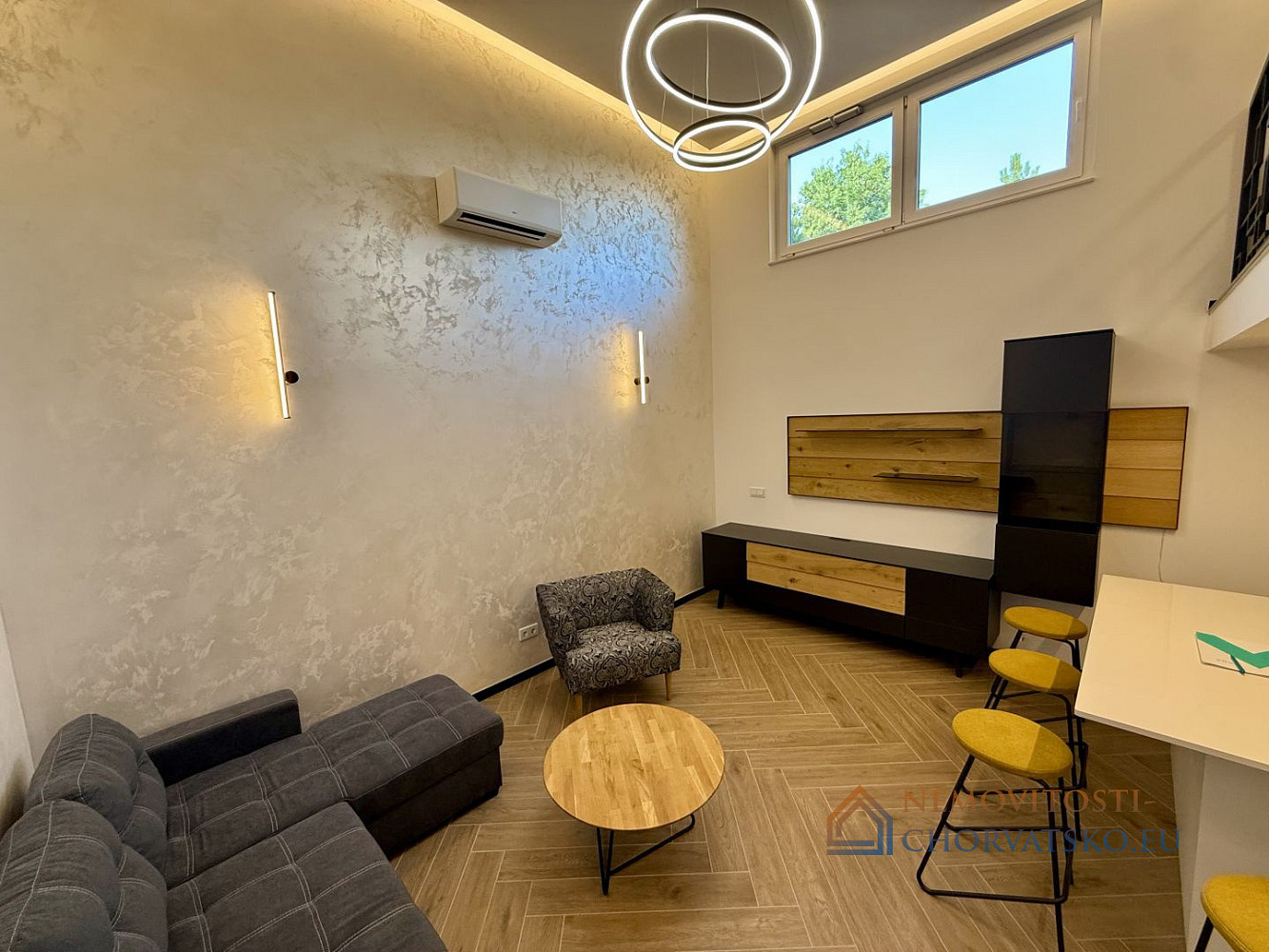 Prodej bytu 6+kk 75 m² – pohled 3