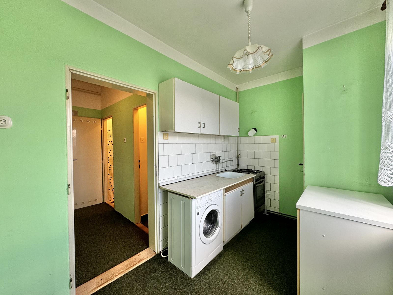 Pronájem bytu 1+1 35 m² – fotografie 3