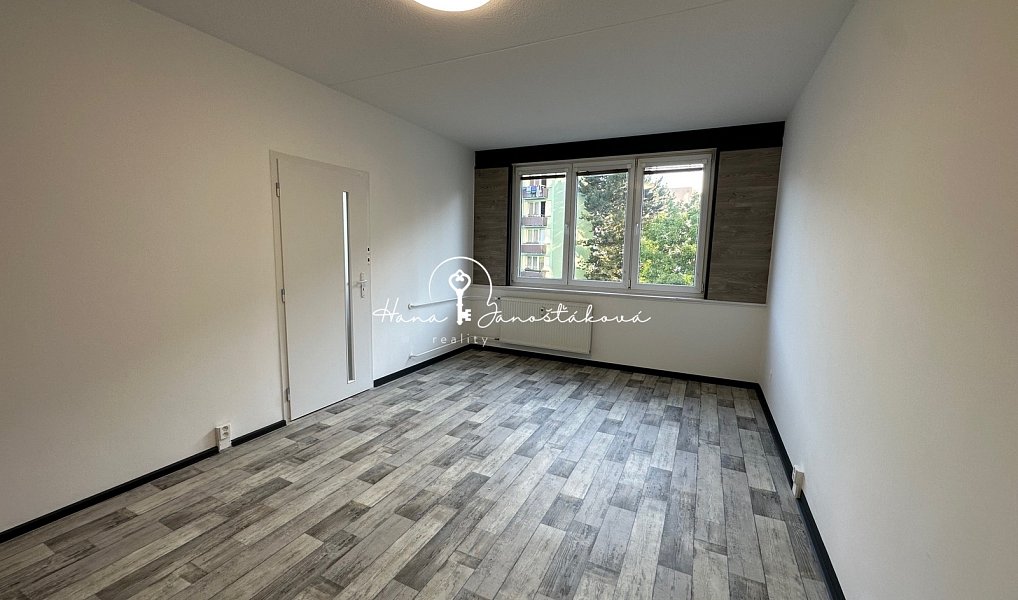 Prodej bytu 3+1 67 m², Velešín – náhled fotky 3
