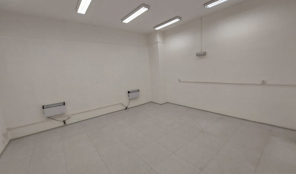 Pronájem skladovacích prostor 27 m², Znojmo – náhled fotky 2