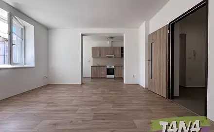 Pronájem bytu 1+kk 45 m², Vítězná - Kocléřov, okres Trutnov