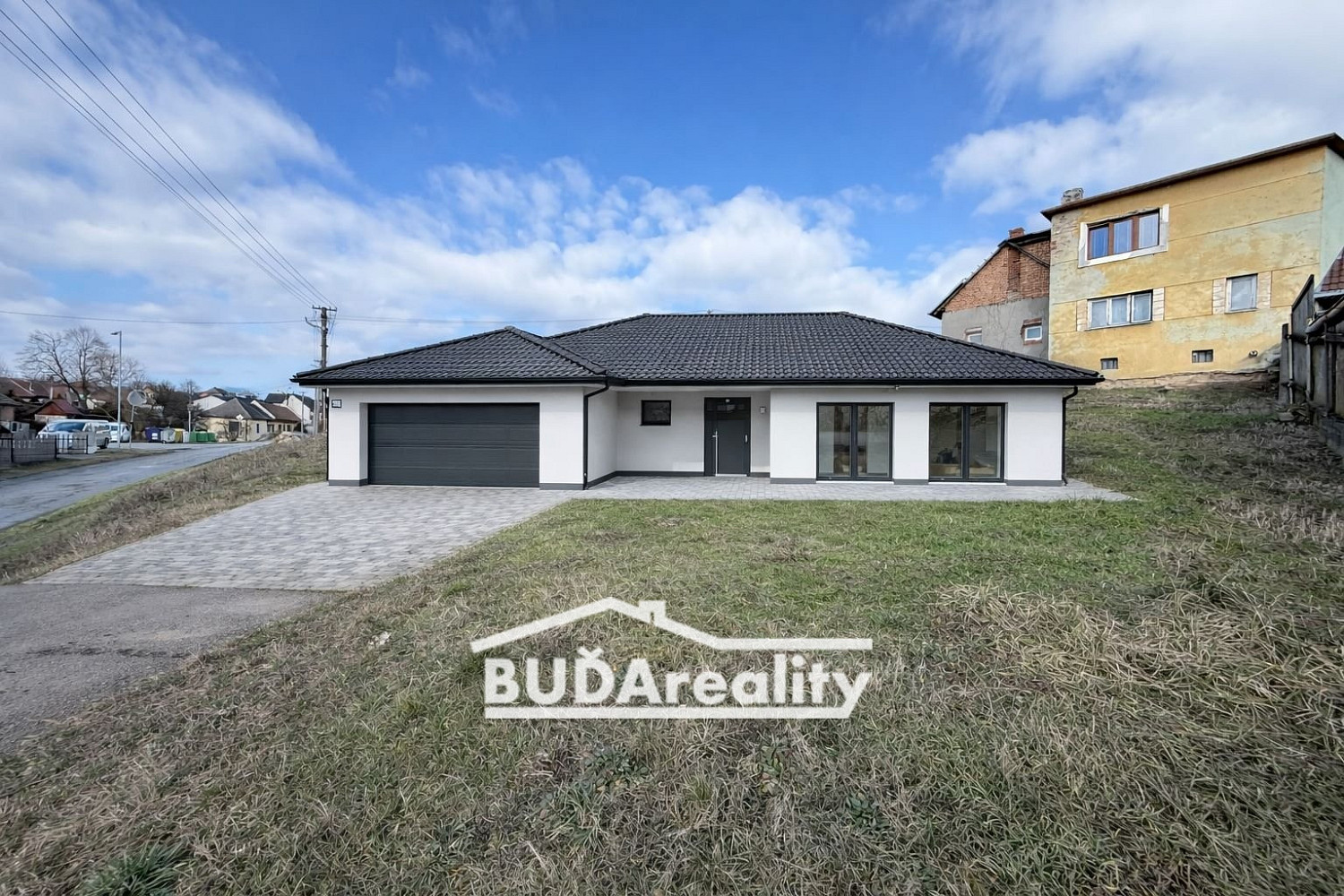 Prodej stavebního pozemku 917 m²