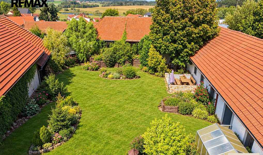 Prodej chaty/chalupy 330 m² s pozemkem 1 643 m², Sklené nad Oslavou – náhled fotky 10