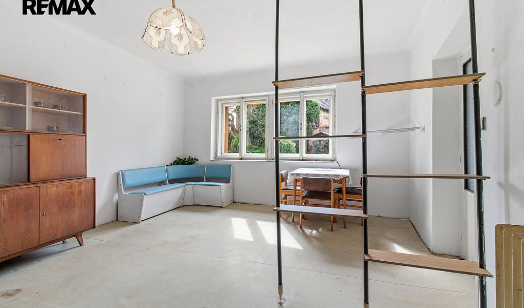 Prodej domu 215 m² s pozemkem 3 942 m², Smědčice – náhled fotky 11
