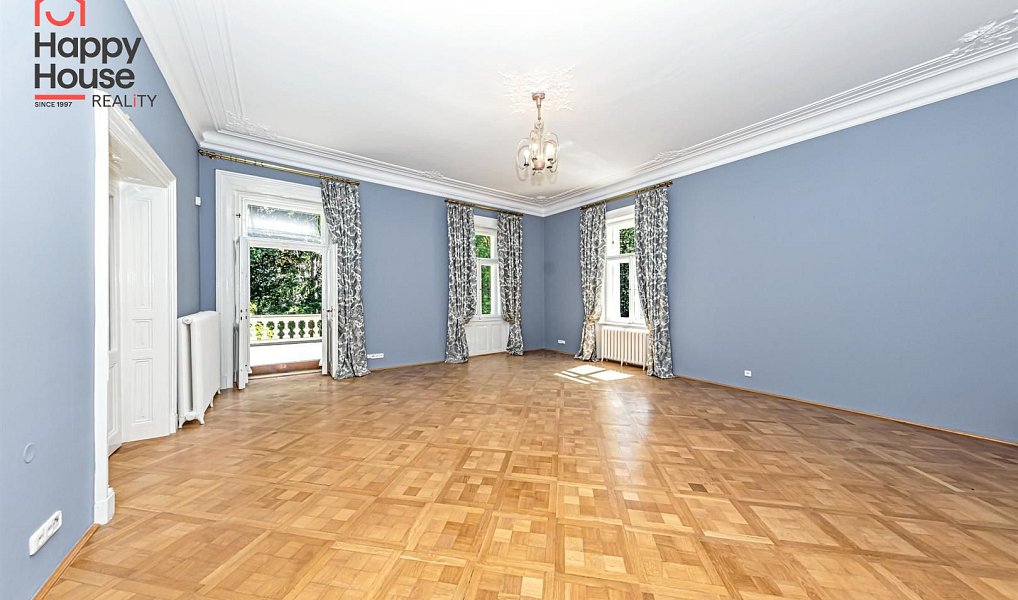 Pronájem domu 827 m² s pozemkem 8 770 m², Praha – náhled fotky 11