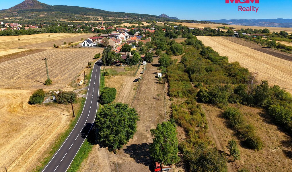 Prodej zahrady 696 m², Třebenice – náhled fotky 9