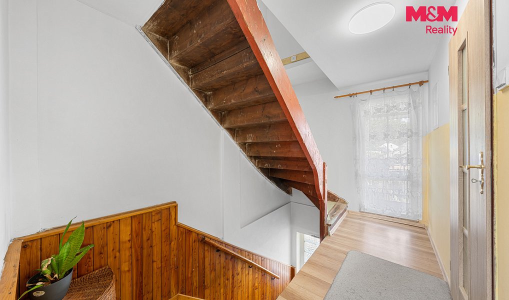 Prodej domu 240 m² s pozemkem 964 m², Krompach – náhled fotky 20