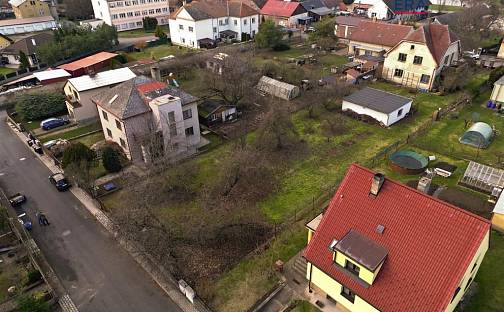 Prodej stavebního pozemku 810 m², Plaňany, okres Kolín