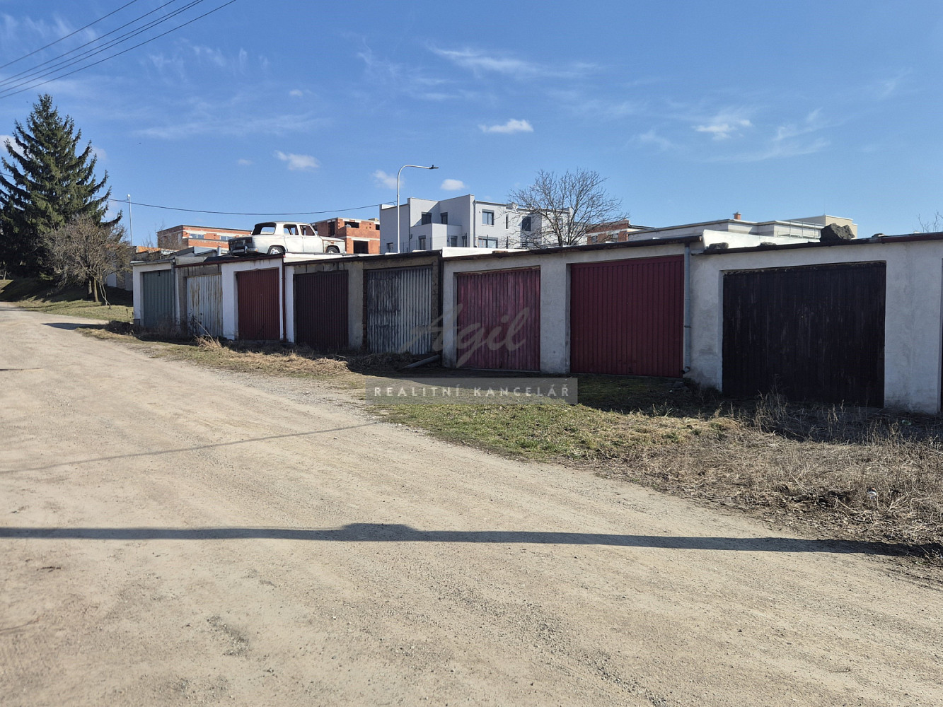 Prodej garáže ve městě Šlapanice na ulici Dlouhá CP 18 m2 – fotografie 5