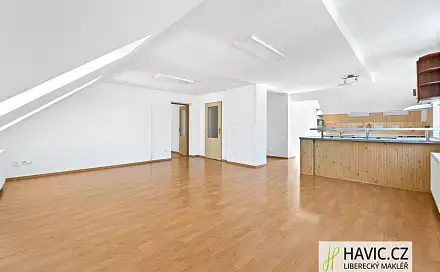 Pronájem bytu 2+1 99 m²