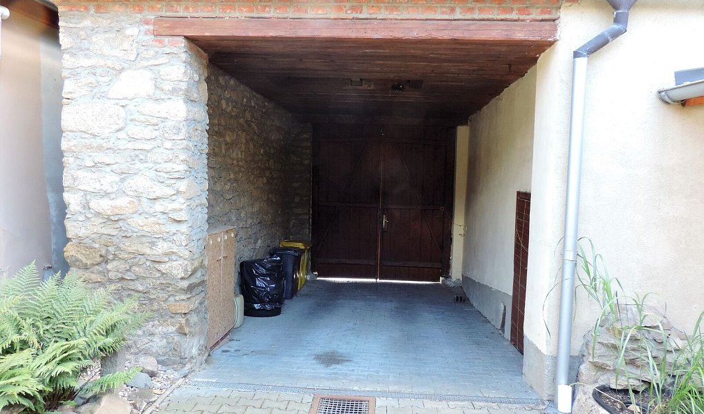 Prodej domu 250 m² s pozemkem 1 290 m², Peč – náhled fotky 4